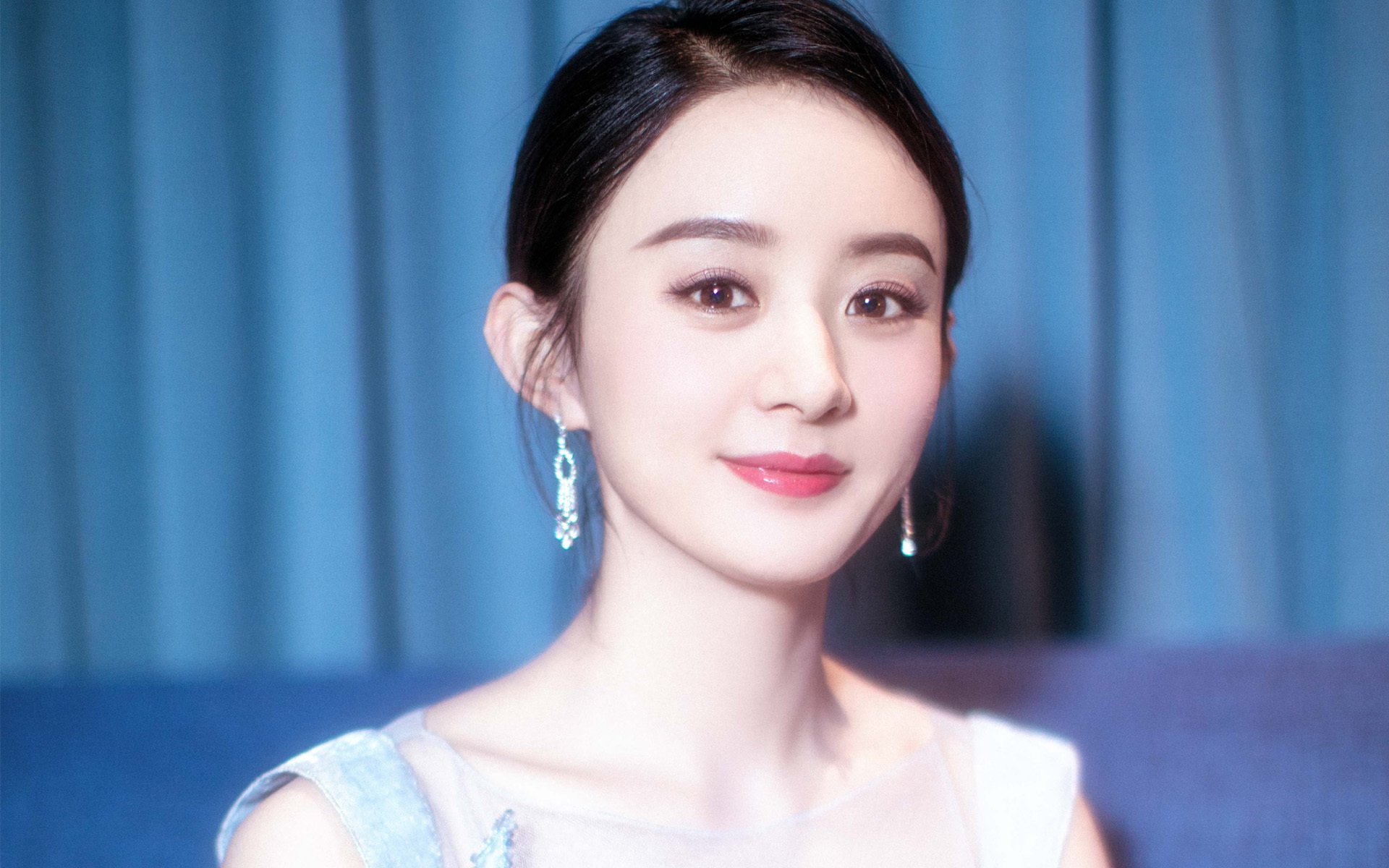 年轻球员崭露头角，挑战老将地位，年轻球员身价排行